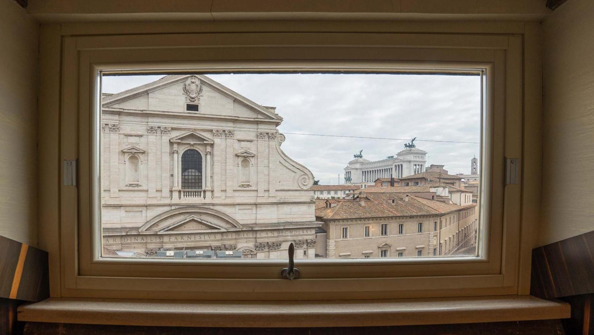 Appartement Piazza Venezia Charming With View Rome