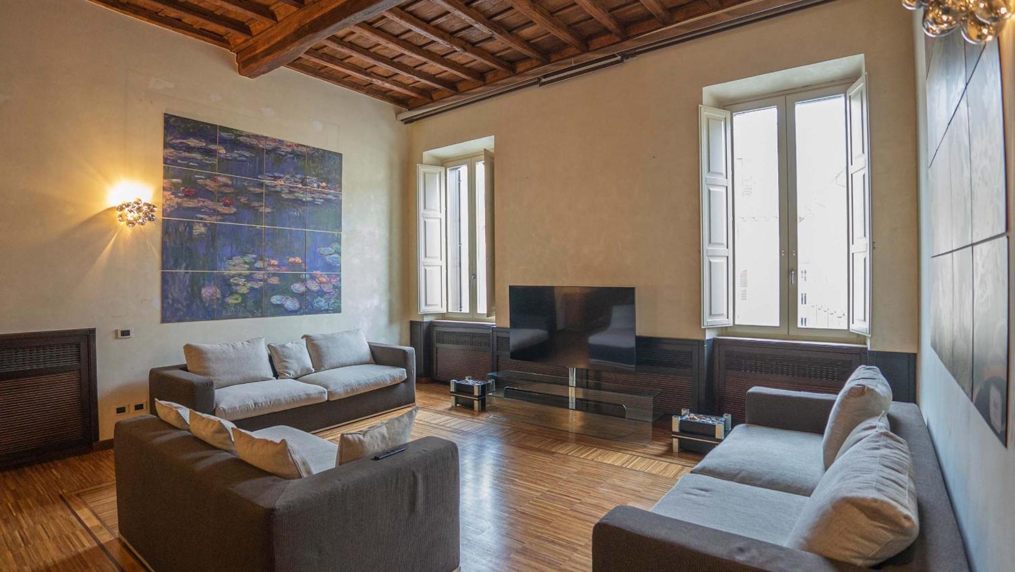 Piazza Venezia Charming With View Appartement